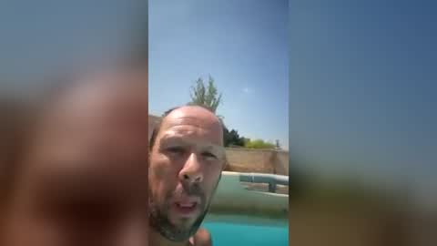 Snapshot of jo497068 chatting on August 2, 1:42 pm jo497068 online show from August 2, 1:42 pm