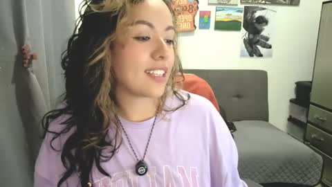 Snapshot of joan_allen chatting on July 1, 5:45 pm Johana online show from July 1, 5:45 pm