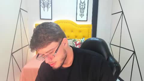 Snapshot of joan_blake chatting on June 22, 10:40 pm joan_blake online show from June 22, 10:40 pm