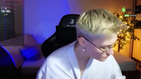 Snapshot of joan_night chatting on January 5, 7:50 pm J online show from January 5, 7:50 pm