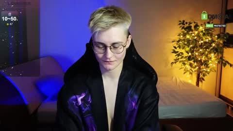 Snapshot of joan_night chatting on January 8, 7:27 pm J online show from January 8, 7:27 pm