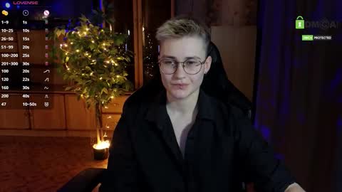 Snapshot of joan_night chatting on February 16, 9:22 pm J online show from February 16, 9:22 pm