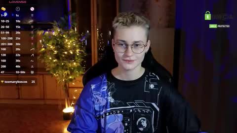 Snapshot of joan_night chatting on February 19, 9:11 pm J online show from February 19, 9:11 pm