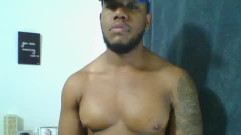 JOAN SAENZ online show from November 20, 10:26 am