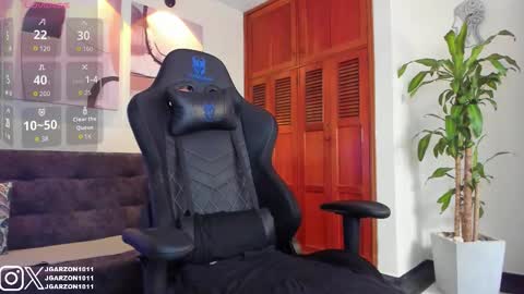 joan_soto online show from September 9, 2:05 pm