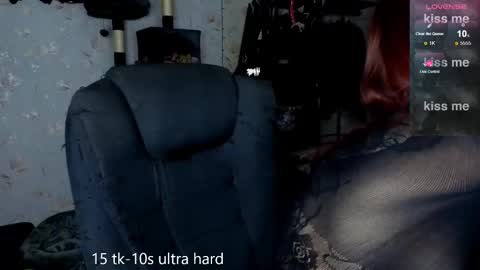 Snapshot of joan_wilson chatting on November 5, 10:43 pm joan_wilson online show from November 5, 10:43 pm