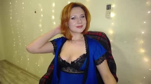 Snapshot of joanne_star chatting on February 16, 3:41 pm SweetGinger online show from February 16, 3:41 pm