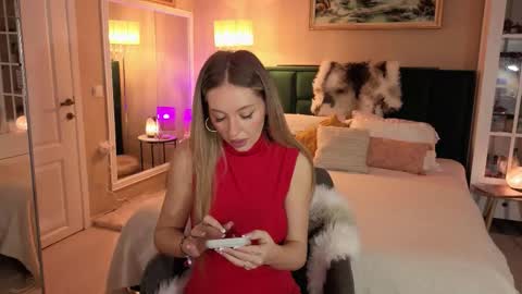 Snapshot of joannee chatting on January 6, 7:56 am Joanne online show from January 6, 7:56 am