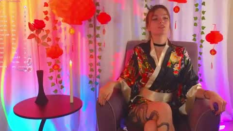 Snapshot of joannerichardson chatting on June 22, 7:22 pm Eva online show from June 22, 7:22 pm