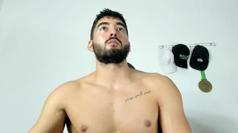 JOAO BATISTA online show from December 18, 4:51 am