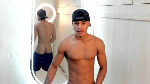 Snapshot of joao_da_silva19 chatting on May 31, 6:09 pm Joao Da Silva online show from May 31, 6:09 pm