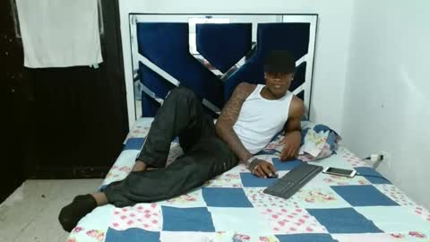 joao_leao online show from October 12, 8:24 am