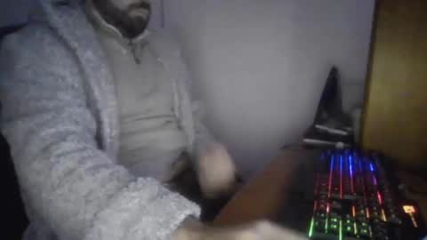 Snapshot of joaodias_18 chatting on December 27, 6:53 pm joaodias_18 online show from December 27, 6:53 pm