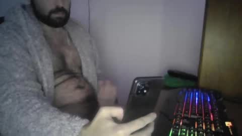 Snapshot of joaodias_18 chatting on January 4, 11:17 pm joaodias_18 online show from January 4, 11:17 pm