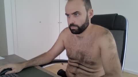 Snapshot of joaodias_18 chatting on September 15, 2:39 pm joaodias_18 online show from September 15, 2:39 pm
