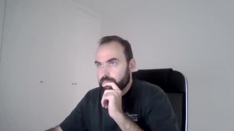 Snapshot of joaodias_18 chatting on October 8, 5:21 pm joaodias_18 online show from October 8, 5:21 pm