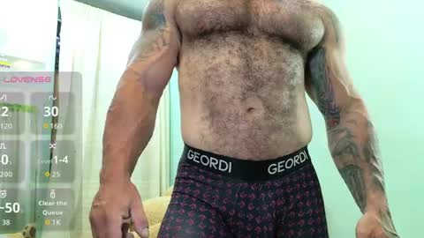 jacobo online show from April 24, 11:51 pm