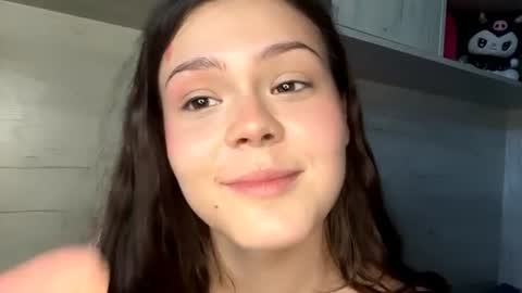 Snapshot of jodeesolarz chatting on June 12, 12:26 pm Mila online show from June 12, 12:26 pm