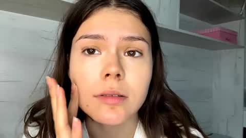 Snapshot of jodeesolarz chatting on July 2, 12:33 pm Mila online show from July 2, 12:33 pm