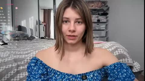  nude photos videos  online show from April 19, 3:11 pm