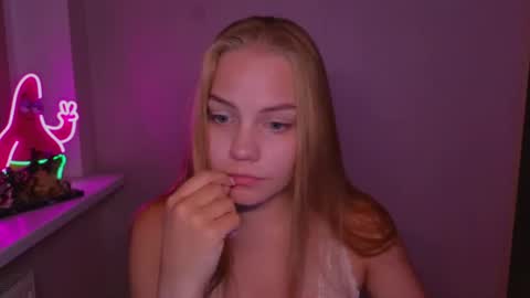 Jodie 3 returning TODAY online show from July 31, 7:24 pm