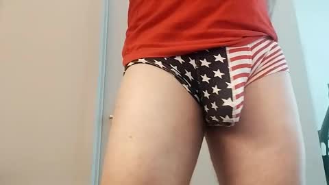 Snapshot of joe090882 chatting on February 9, 5:01 pm joe090882 online show from February 9, 5:01 pm