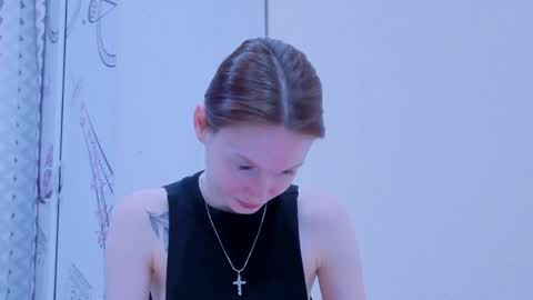 Snapshot of joe___joe chatting on May 22, 8:03 pm Joe online show from May 22, 8:03 pm
