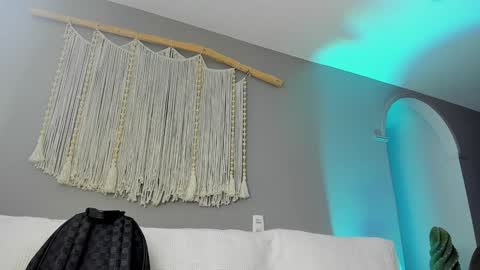 Snapshot of joe_esthetic chatting on December 21, 3:14 am joe_esthetic online show from December 21, 3:14 am