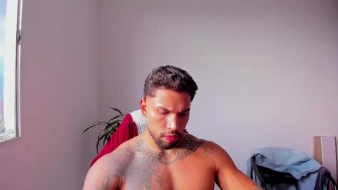 Snapshot of joe_esthetic chatting on October 9, 9:24 pm joe_esthetic online show from October 9, 9:24 pm