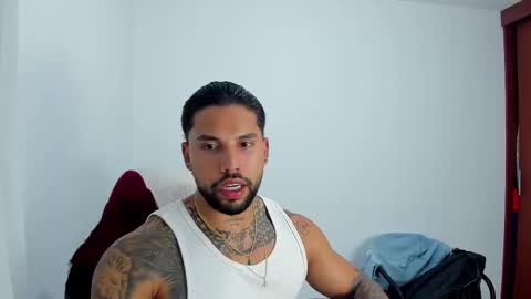 Snapshot of joe_esthetic chatting on November 16, 3:12 am joe_esthetic online show from November 16, 3:12 am