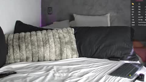 Snapshot of joe_steel1 chatting on November 22, 7:13 pm joe_steel1 online show from November 22, 7:13 pm