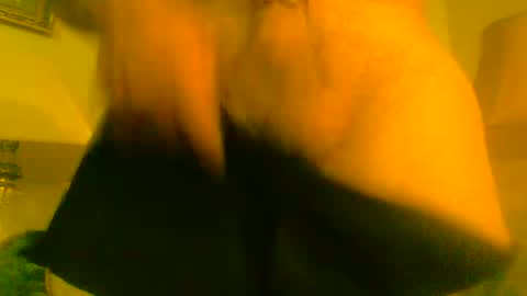 Snapshot of joeblow61616 chatting on October 24, 4:47 pm joeblow61616 online show from October 24, 4:47 pm