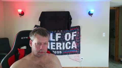 Snapshot of joejoe__ chatting on February 13, 3:19 pm joejoe__ online show from February 13, 3:19 pm