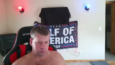 joejoe__ online show from June 19, 4:33 pm