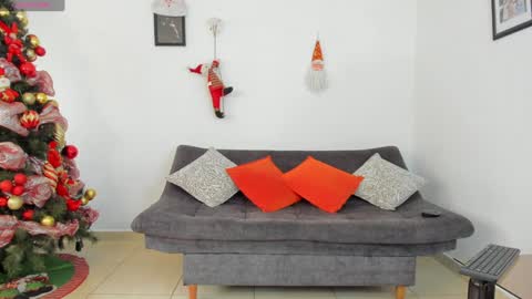 joelandalexa online show from December 9, 6:14 pm