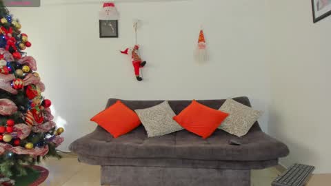 joelandalexa online show from December 17, 7:37 pm