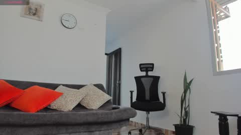 joelandalexa online show from February 24, 8:14 pm