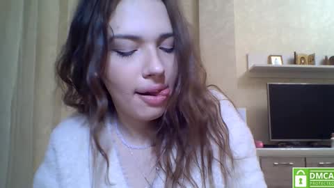 Jennifer online show from February 13, 9:44 pm