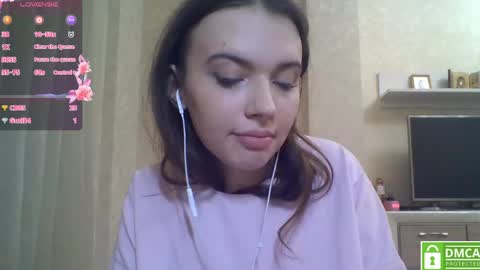 Jennifer online show from April 30, 8:57 pm