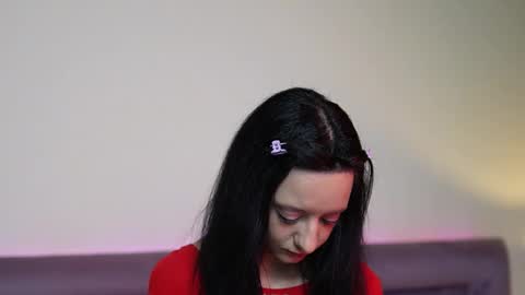  Joelle  online show from January 11, 9:20 pm