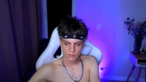 Snapshot of joelxlane chatting on July 17, 8:14 pm JOELXLANE online show from July 17, 8:14 pm