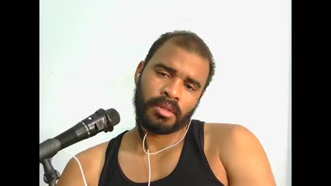 johan2222222222 online show from February 9, 1:48 pm