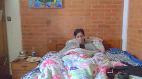 johan70nsexy online show from March 25, 9:43 pm