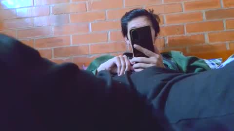 johan70nsexy online show from June 10, 9:25 pm