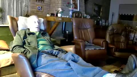 johan7 heet online show from December 3, 7:00 pm