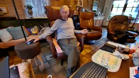 Snapshot of johan7_heet chatting on May 11, 6:27 pm johan7 heet online show from May 11, 6:27 pm