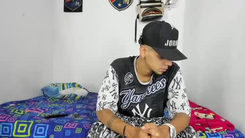 johan_and_antonella online show from September 11, 3:17 am