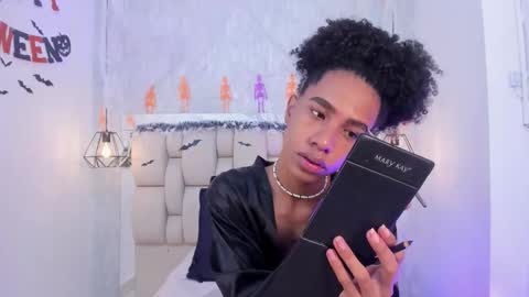 Johan  online show from October 10, 12:37 pm