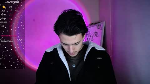 johan_parker222 online show from February 26, 6:23 am