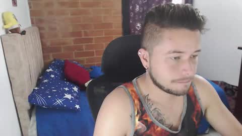 JOHAN independient model online show from February 5, 1:38 pm